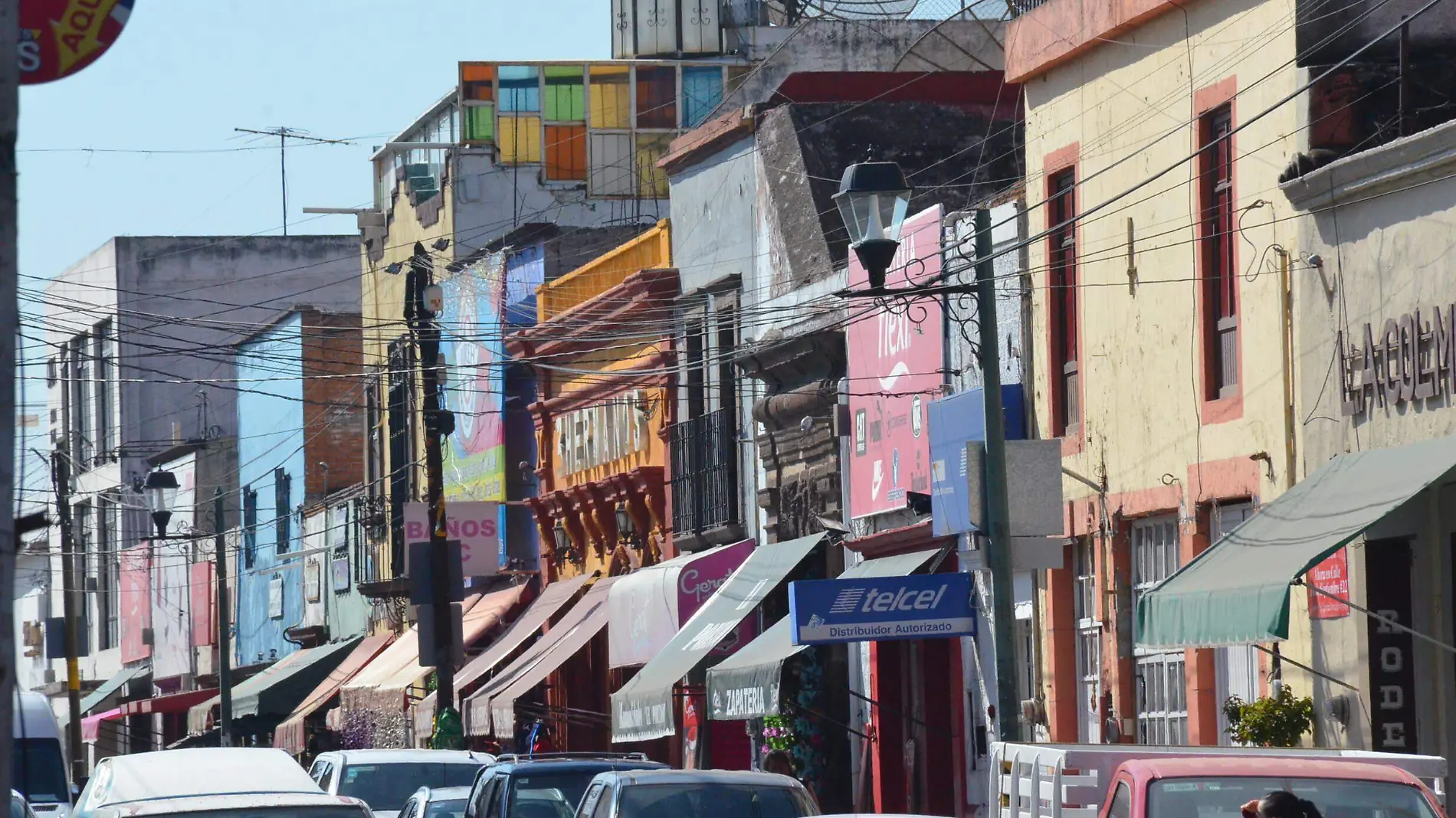 Comerciantes refieren que es para que haya mayores condiciones de seguridad y mejorar la imagen urbana del centro.